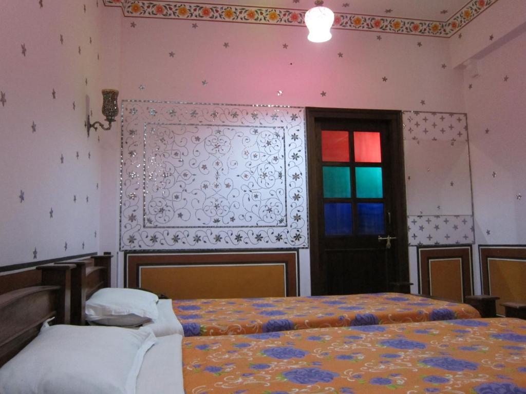 Rani Mahal Hotel Jaipur Bilik gambar